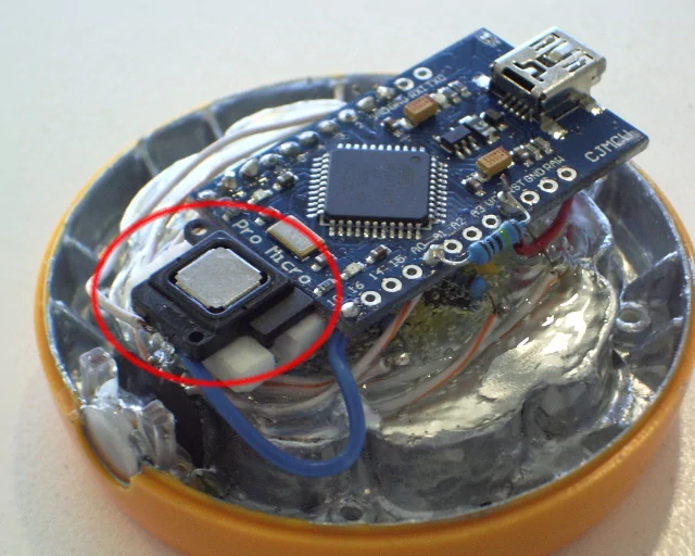 A micro-speaker glued on next to the Arduino